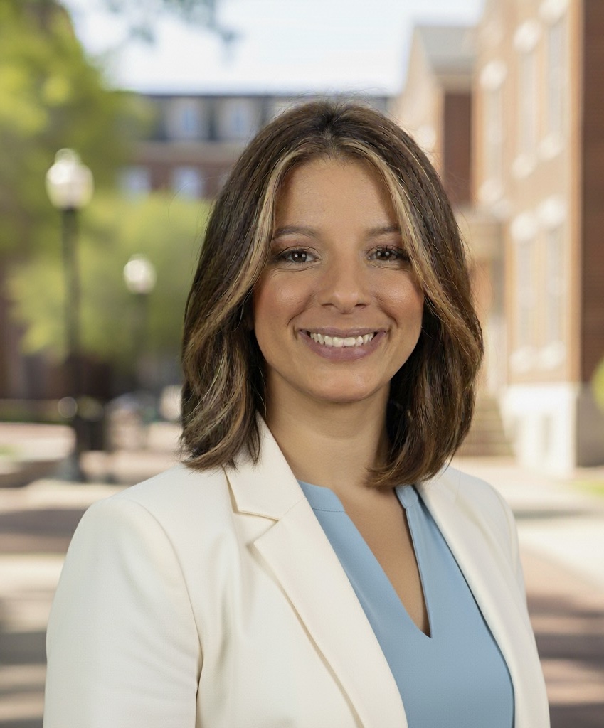 REAL ESTATE HEADSHOOT myrealtorcom Tirsalena Tatis